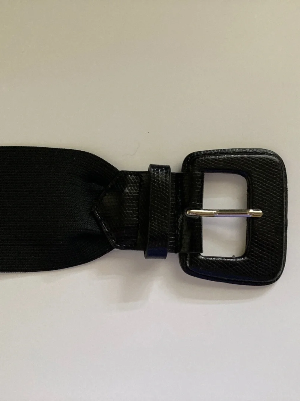 Black Stretch Belt With Embossed Trim & Silver Tone Buckle/34